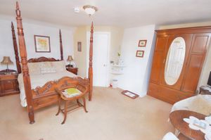 Guest bedroom two- click for photo gallery